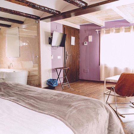 Hospederia El Batan Hotell Tramacastilla Exteriör bild