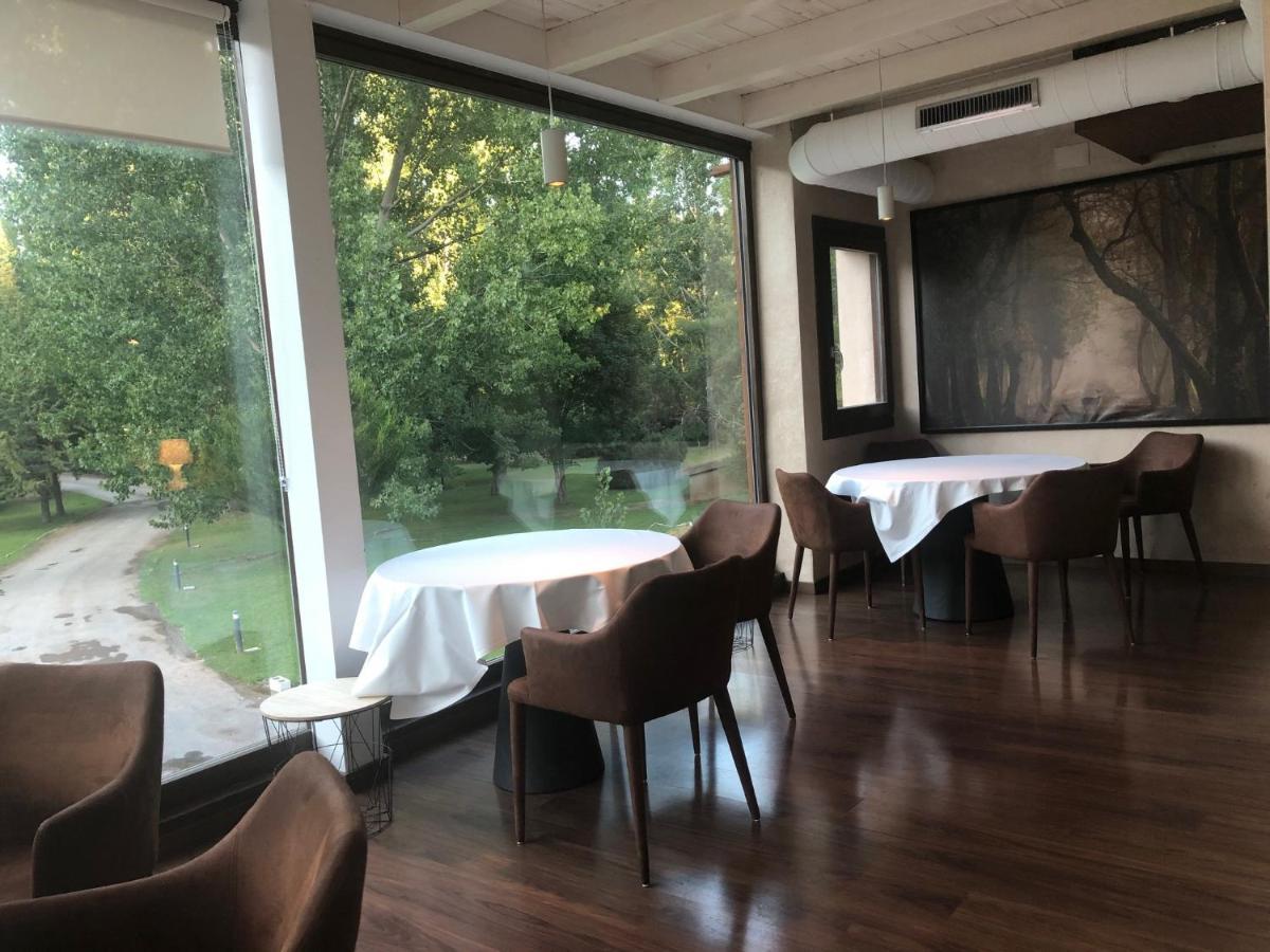 Hospederia El Batan Hotell Tramacastilla Exteriör bild