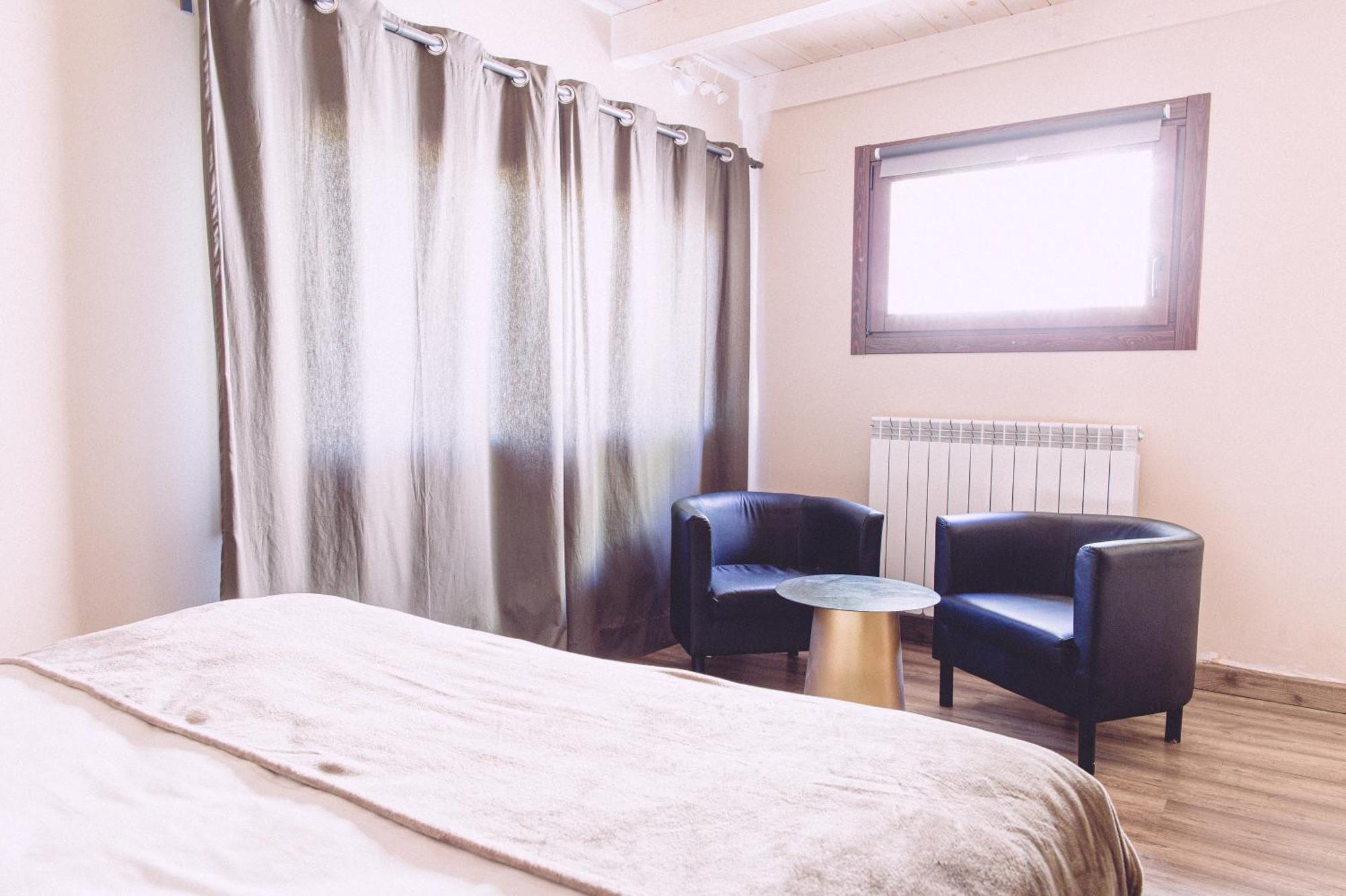 Hospederia El Batan Hotell Tramacastilla Exteriör bild