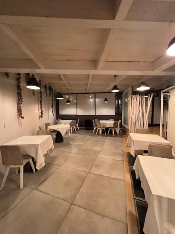 Hospederia El Batan Hotell Tramacastilla Exteriör bild