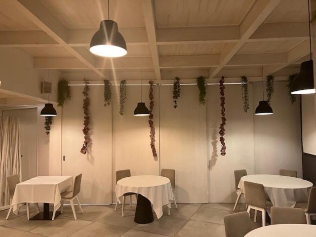 Hospederia El Batan Hotell Tramacastilla Exteriör bild