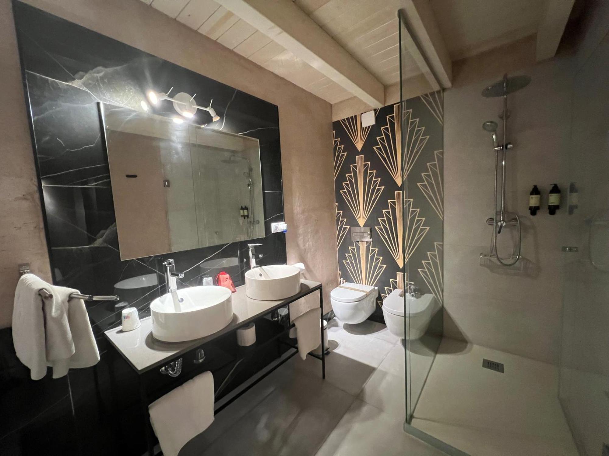 Hospederia El Batan Hotell Tramacastilla Exteriör bild